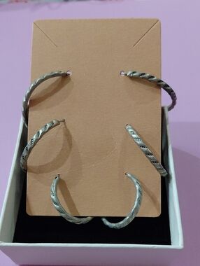 Vintage No Boundries Textured Silver-Tone Hoop Earring Set - 3 Pairs